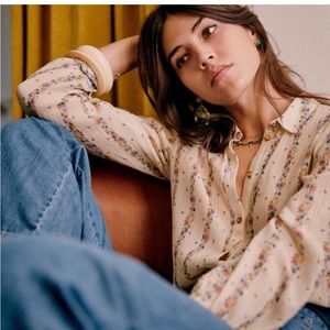 Sezane floral shirt in very good condition.